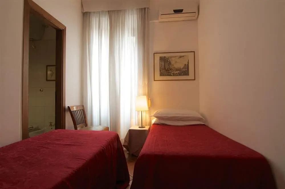 HI Pantheon apartment Rome - photo 16