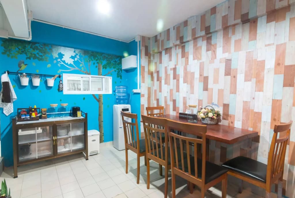 Yindee Hostel Bangkok - photo 17
