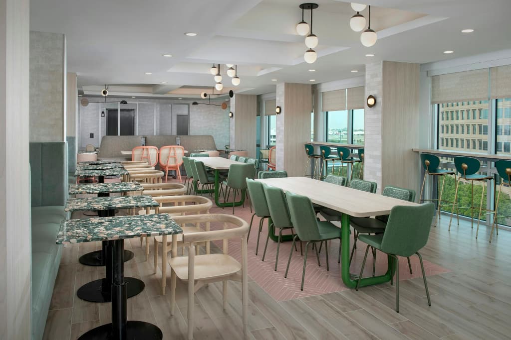 TRU by Hilton Miami Airport South Blue Lagoon, FL - photo 23