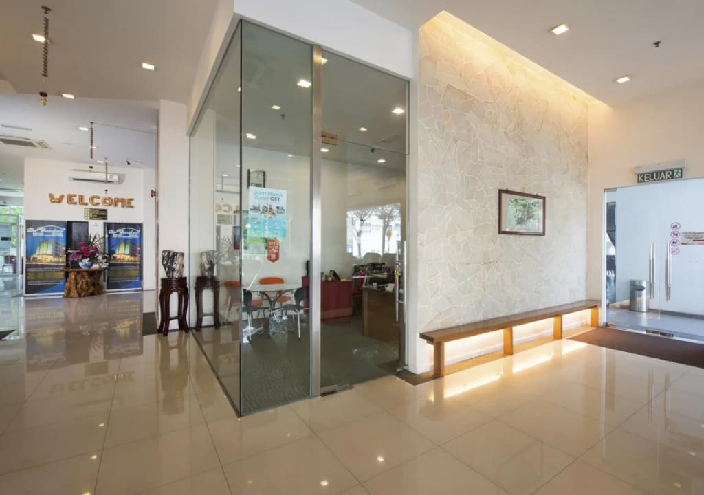 De Garden Hotel - photo 10
