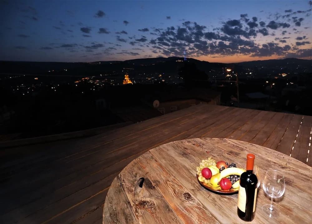 Falcon Apartments - Terrace - photo 11