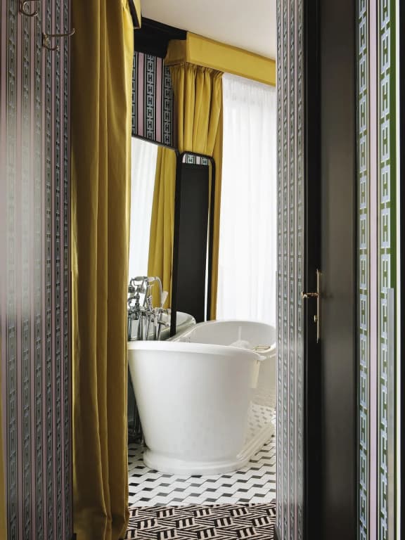 Les Deux Gares and Spa Hotel - photo 7