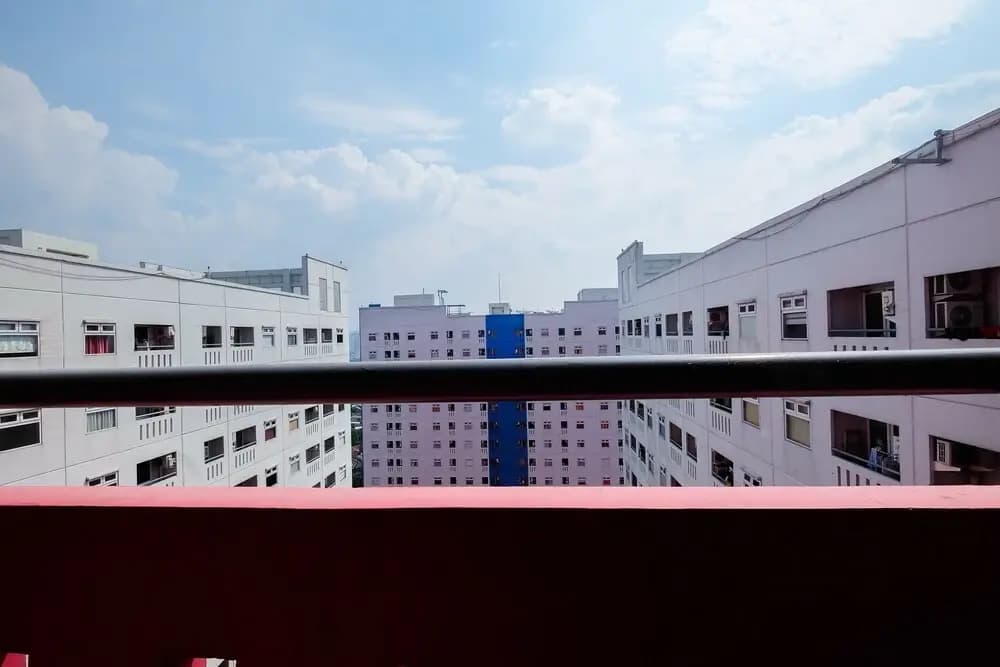 2BR Apartment @ Green Pramuka City - photo 1