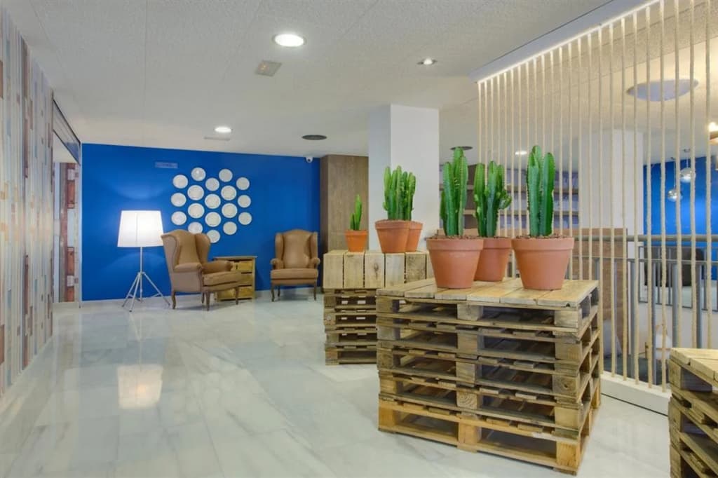 Madrid Airport Suites, Affiliated by Meliá - photo 2