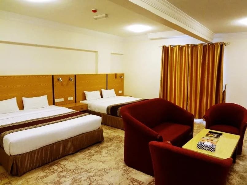 OYO 132 Al Reef Hotel - photo 4