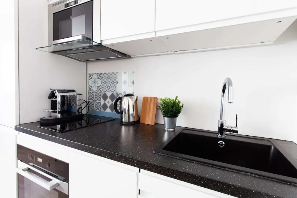 Splendid Bright apt Near Menilmontant - photo 11