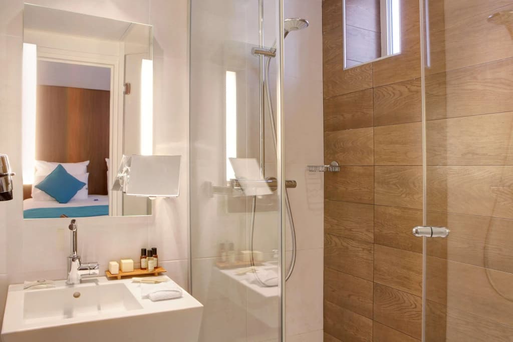 Best Western Plus 61 Paris Nation Hotel - photo 9
