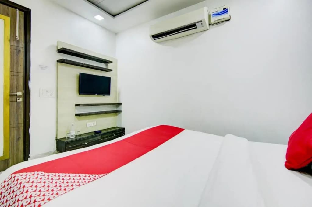 OYO Flagship 80529 Sg Hotel - photo 5