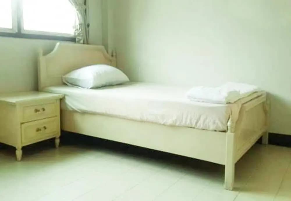 M House Hostel - photo 2