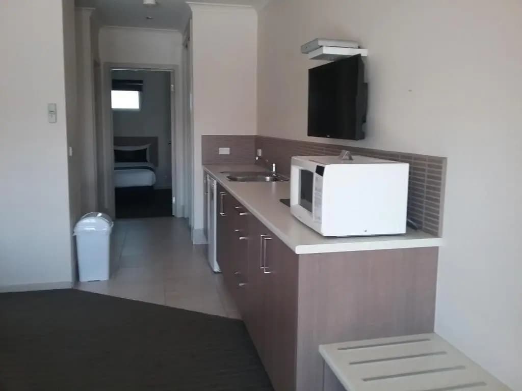 Werribee Park Motor Inn - photo 13