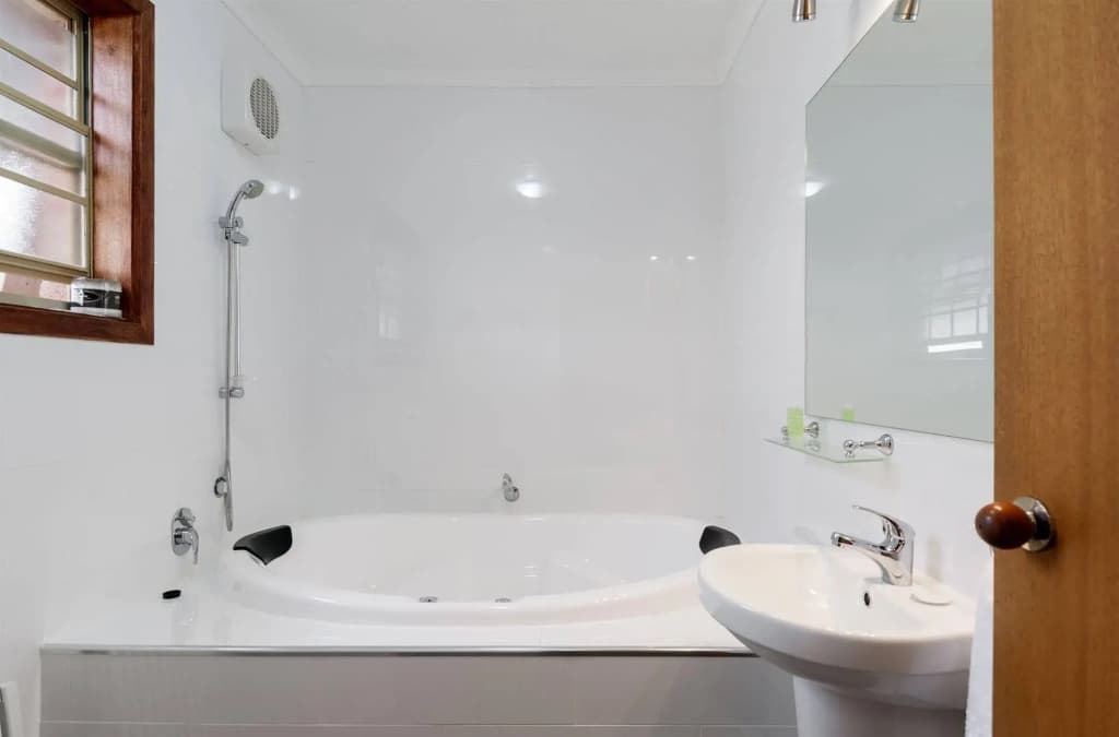 Yarra Valley Motel - photo 9
