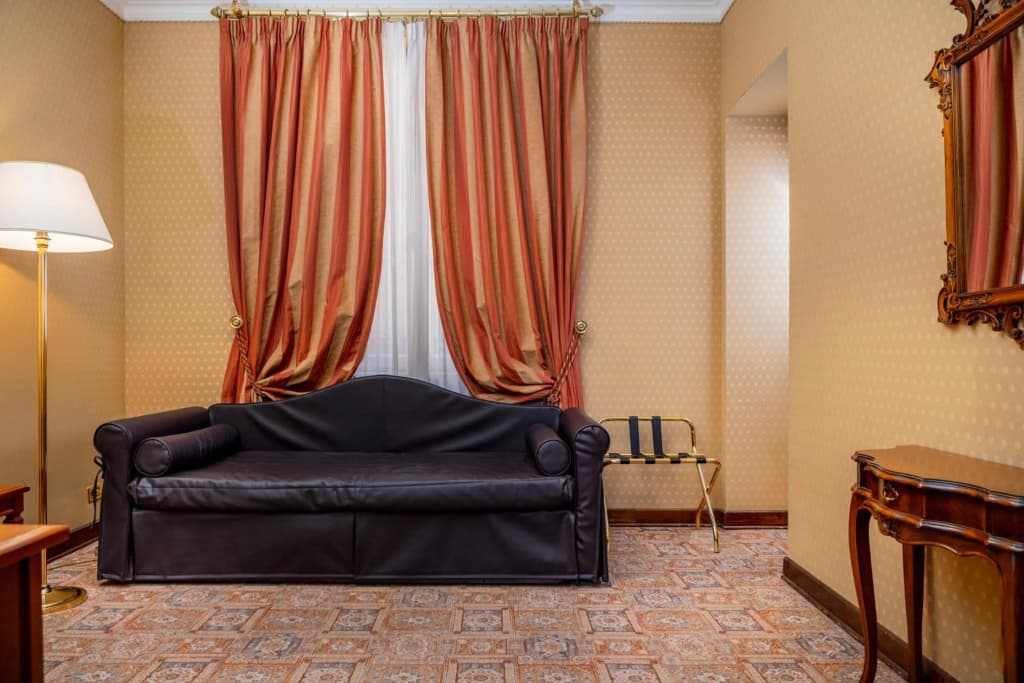 Hotel Oceania - photo 17