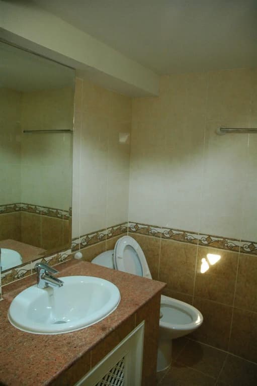 Suvarnabhumi Apartment - photo 7