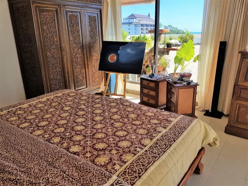 Fantastic 2 bed With Huge Balcony & sea Views - photo 4
