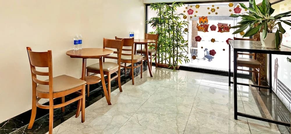 HANZ Minh Thu Hotel Go Vap - photo 13