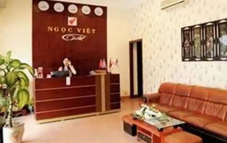 Ngoc Viet Hotel - photo 2
