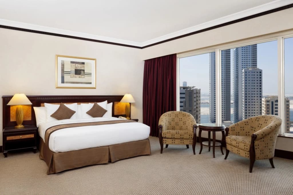 Corniche Al Buhaira Hotel - photo 4
