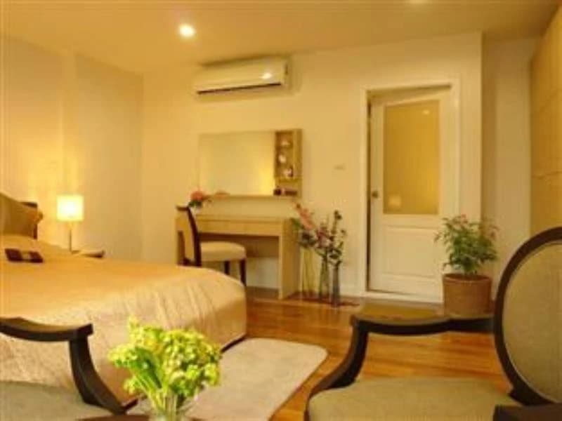 Malee Suites Sathon - photo 2