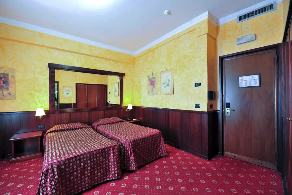 Hotel Regent - photo 7