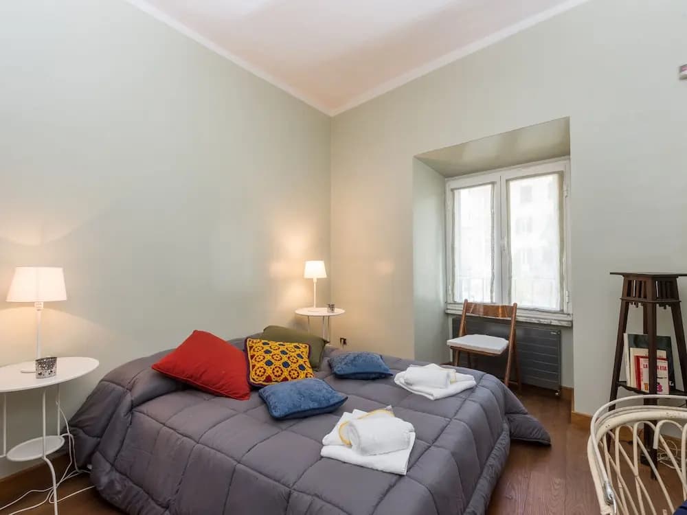 RSH Vatican Large Bright Apartment - photo 22