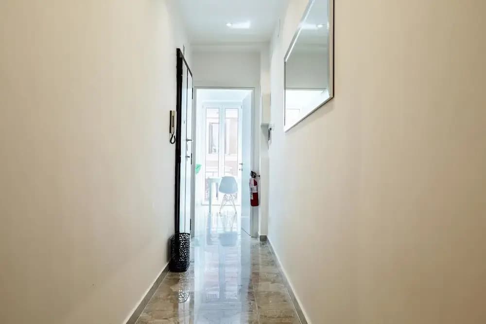 Antica Roma Apartments - photo 10