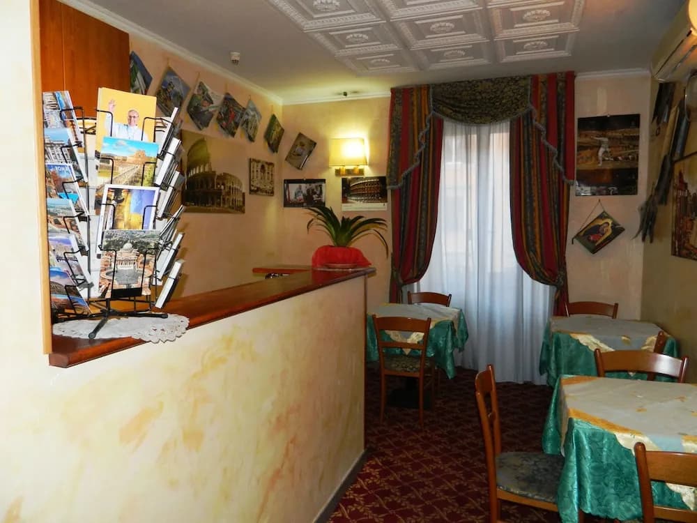 Buonarroti Home Guest House - photo 6