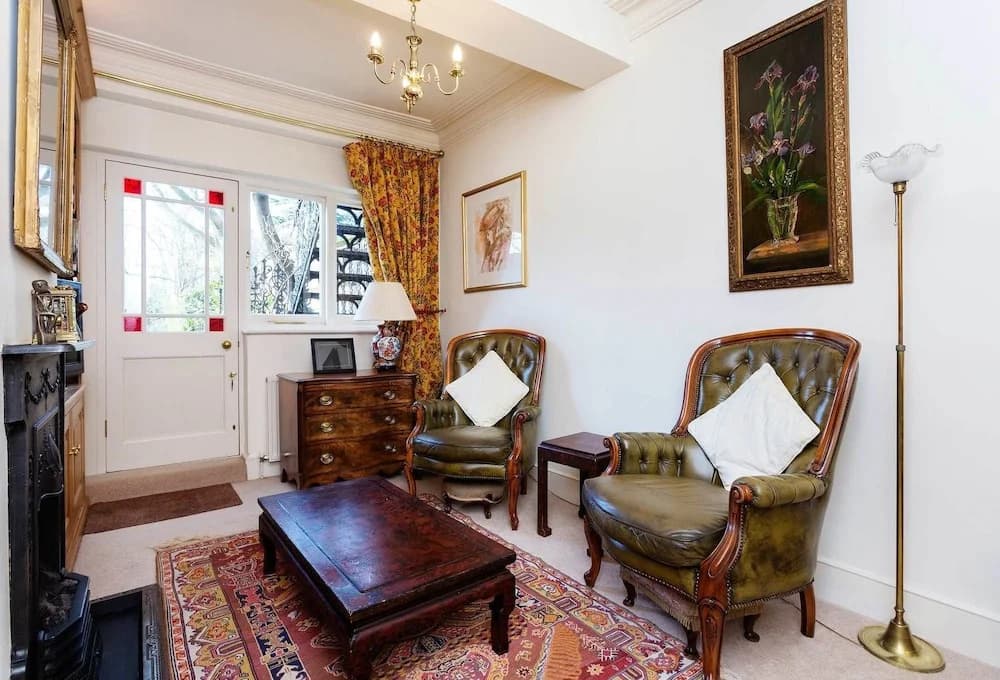 Veeve - Traditional Wimbledon Village - photo 2