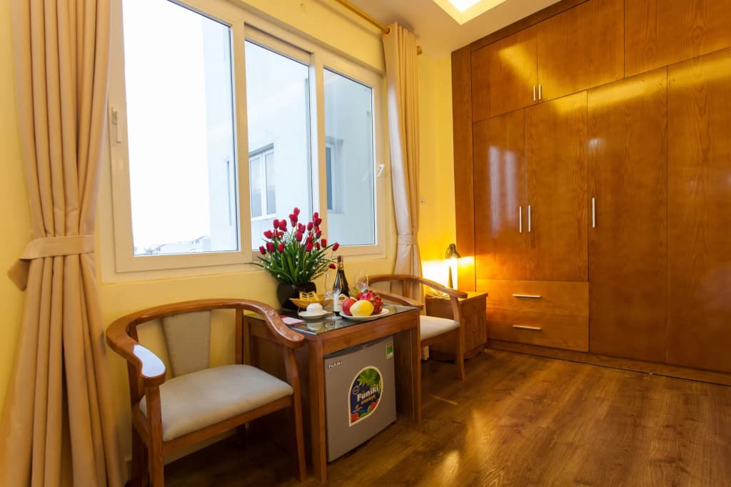 Queen Light Hotel - photo 12