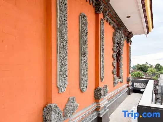 Urbanview Noja Guest House near Living World Denpasar - photo 1