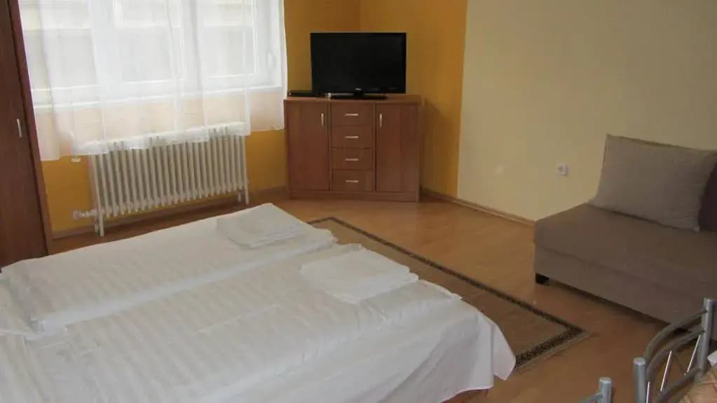Jolie Apartman - photo 4