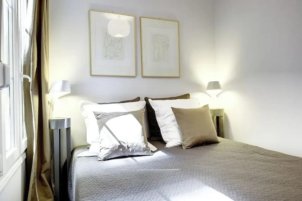 Paris Marais Central Residence - photo 1
