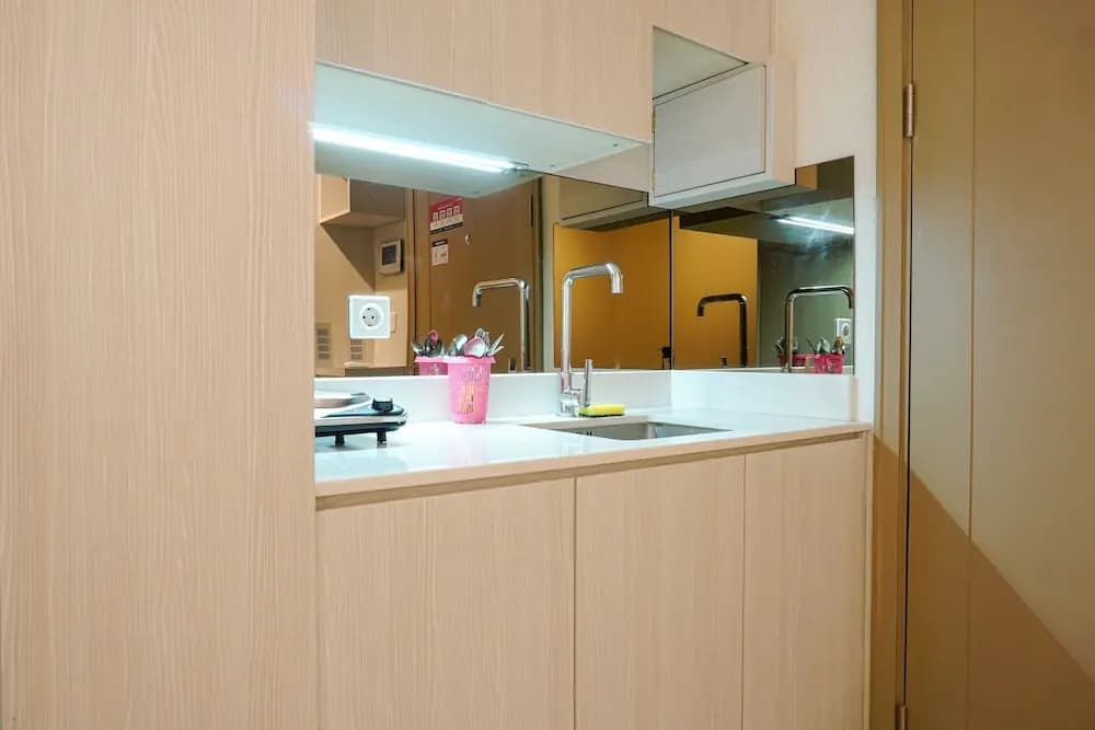 Exclusive and Great Location 1Br Gold Coast Apartment Near Pik - photo 7