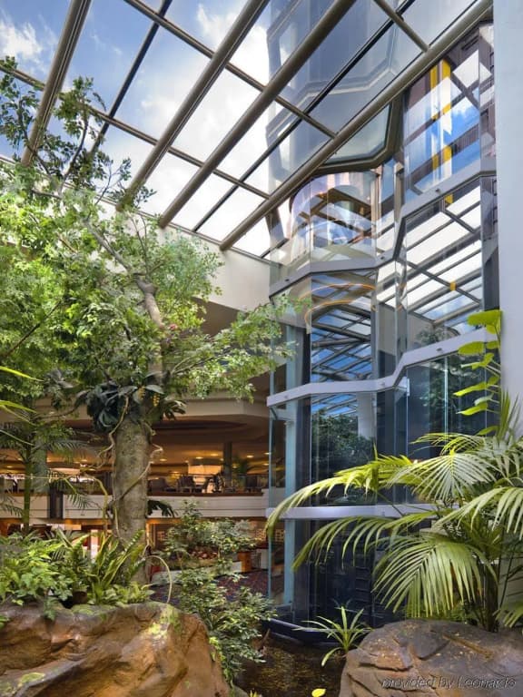 Mercure Sydney Bankstown - photo 13