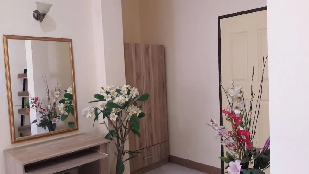 Baanzarn Guest House - photo 13