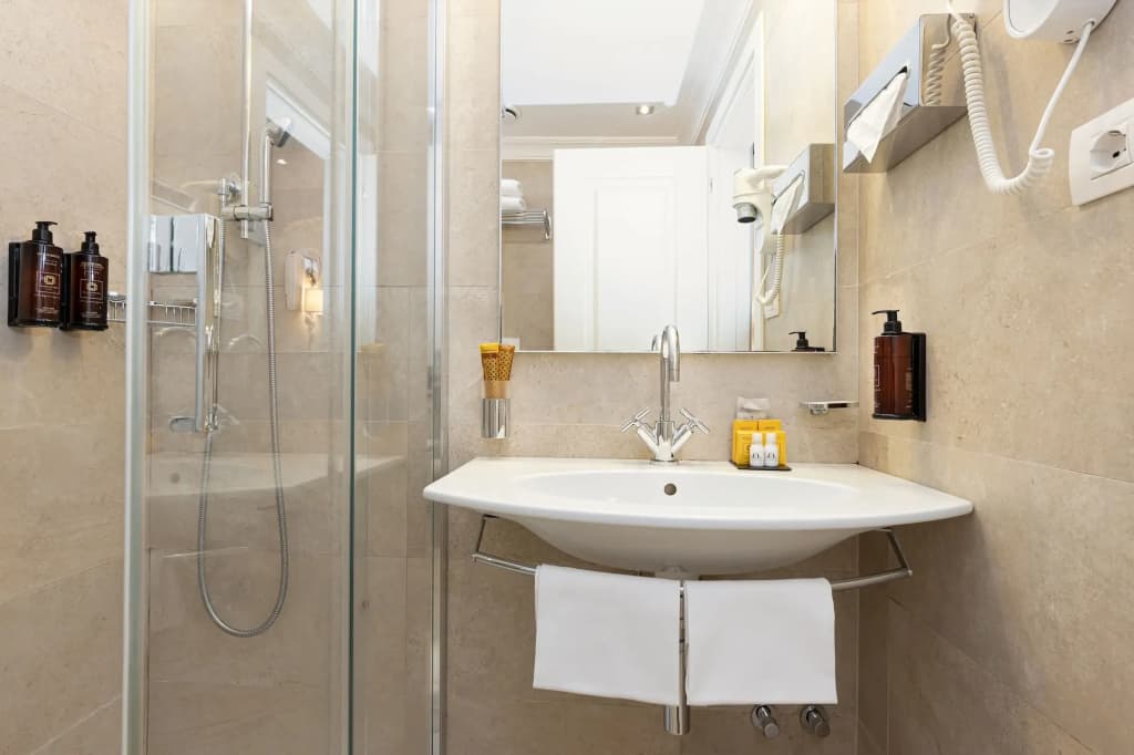 Hotel della Conciliazione - photo 11