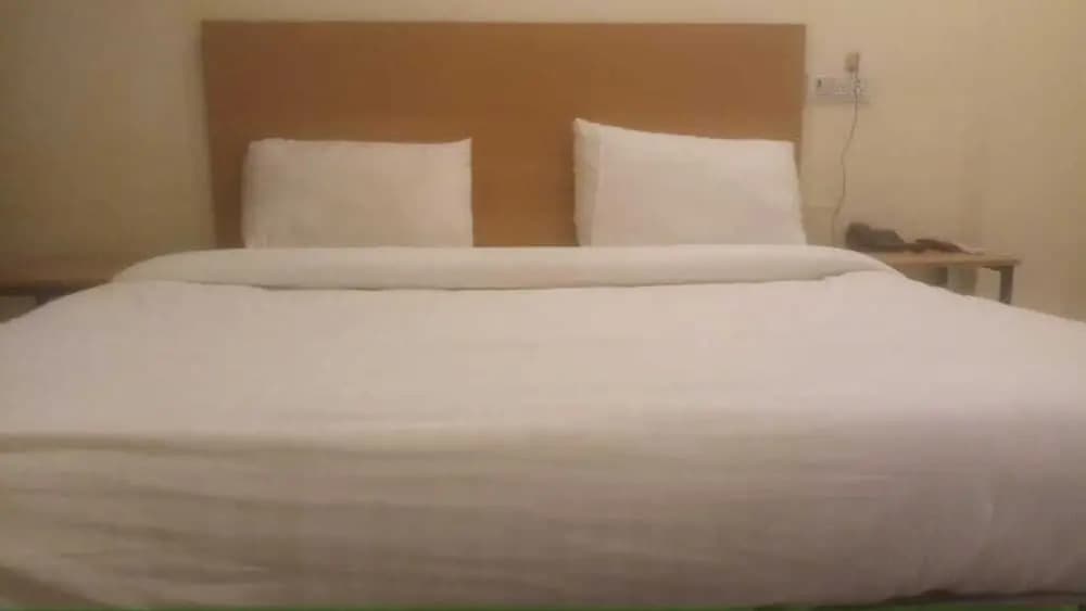 Days Inn by ADB Rooms - photo 4