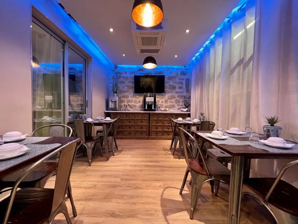 Hotel Nation Montmartre - photo 21