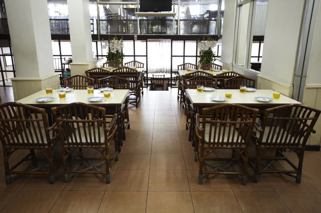 The Krungkasem Srikrung Hotel - photo 16