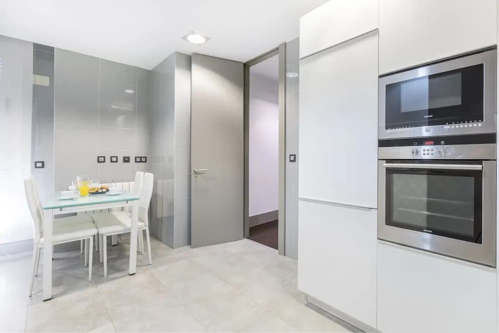 Slow Suites Gran Via - photo 20