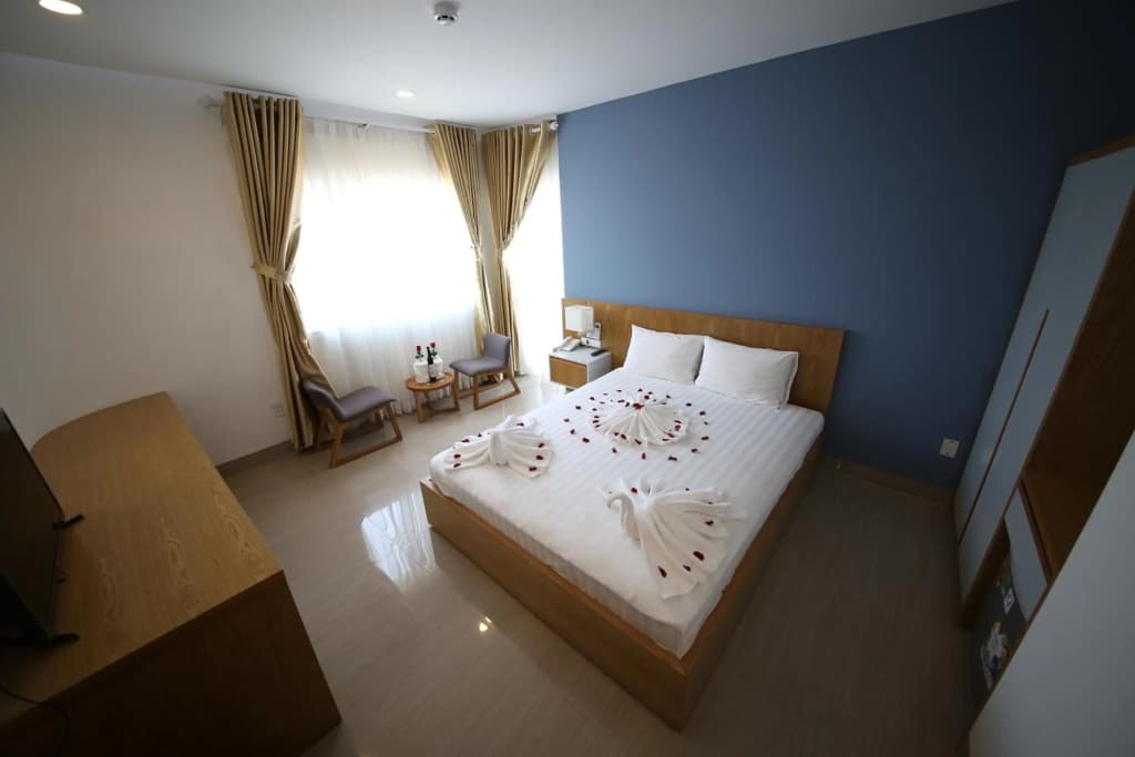 Sailing Hotel - photo 3