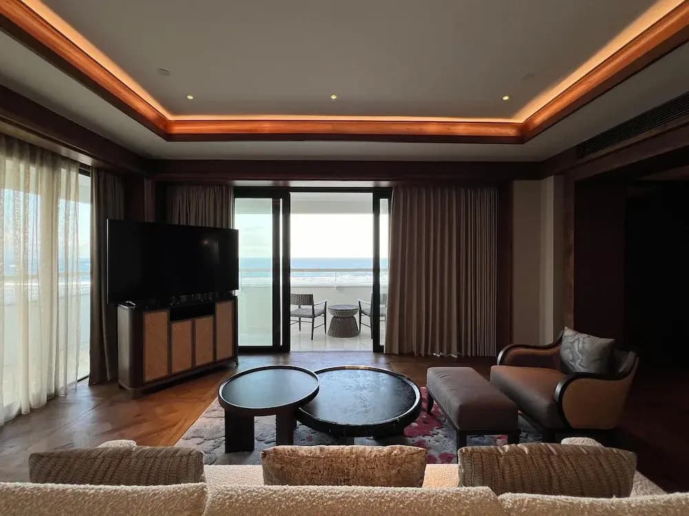 Bali Beach Hotel - photo 2