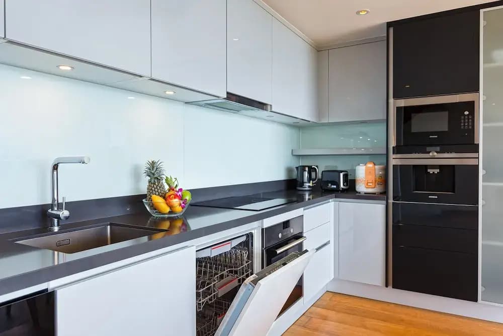 SeaView BluePoint Apartment 819 - photo 9