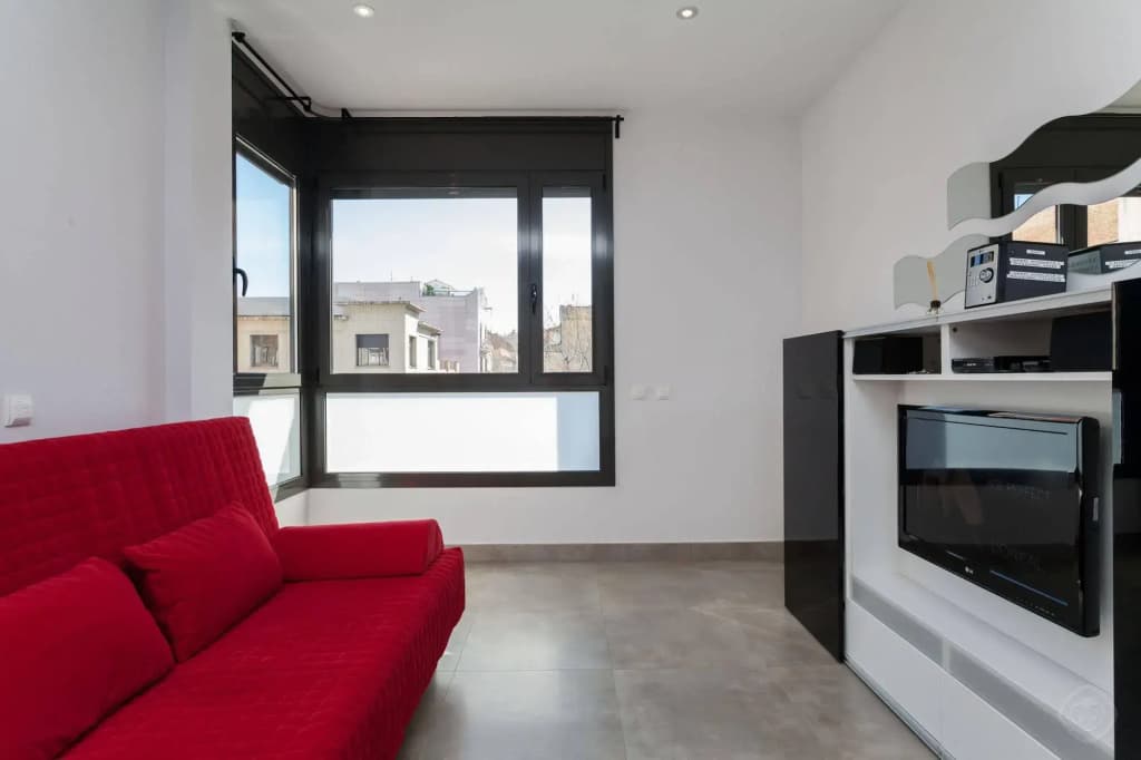 Via Augusta Apartments - photo 17