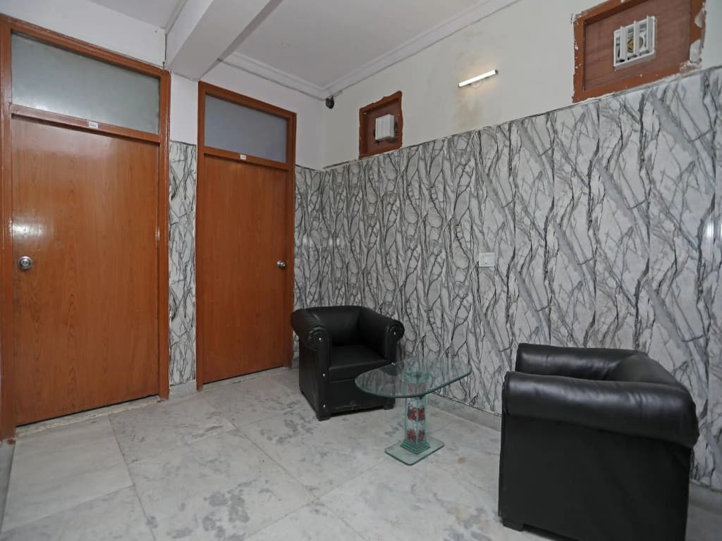 OYO 11924 JP Residency - photo 12