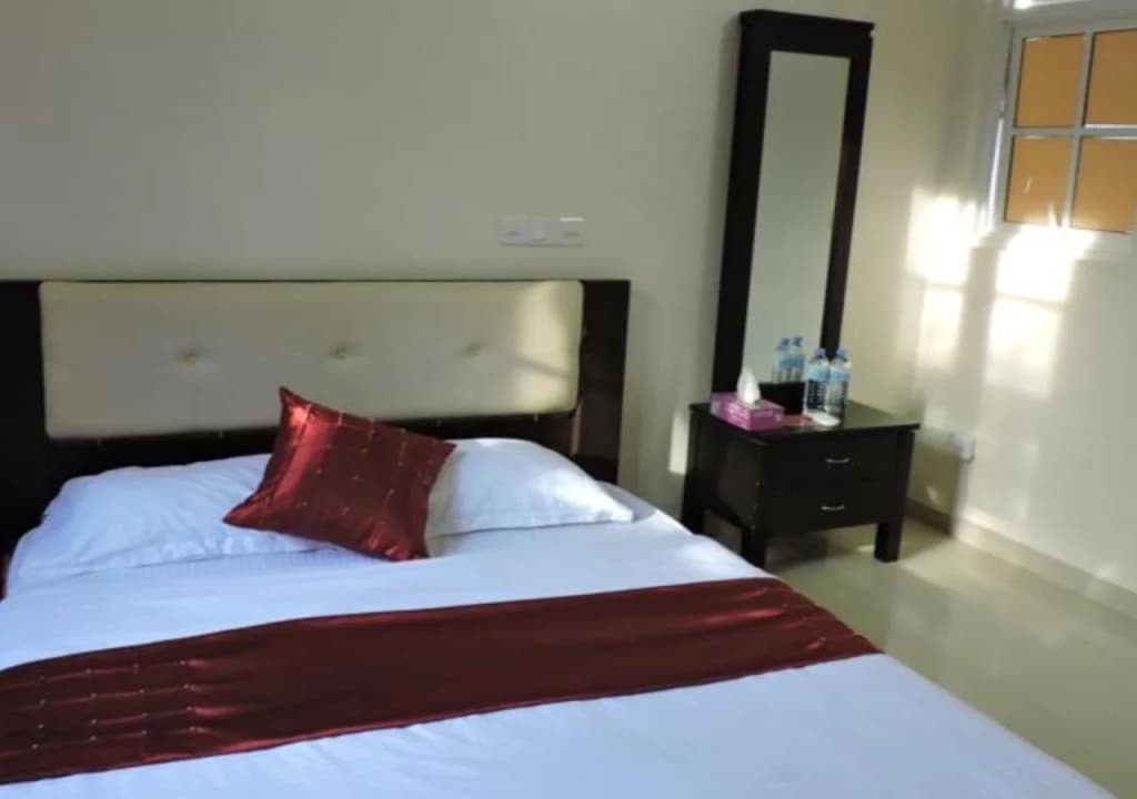 Iberry Inn - photo 5