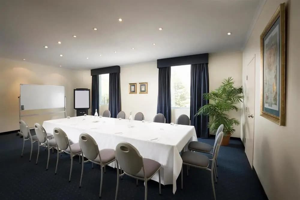Pacific International Hotel Bankstown Accommodation - photo 6