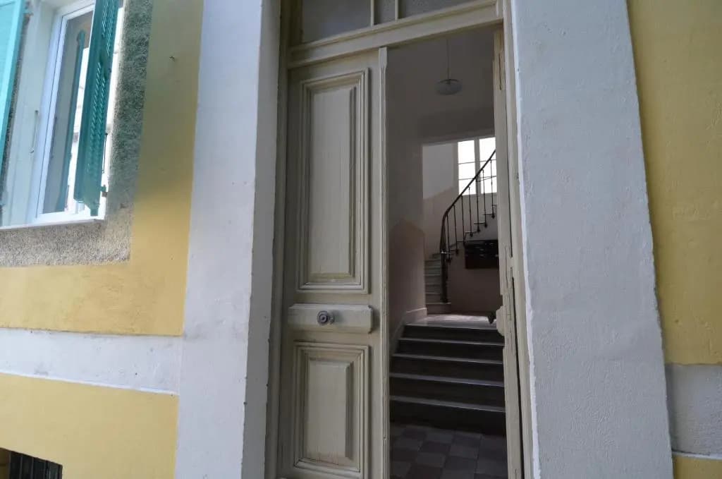 Appartement 4 Personnes Dans Les Hauteurs du Port de Nice - photo 1