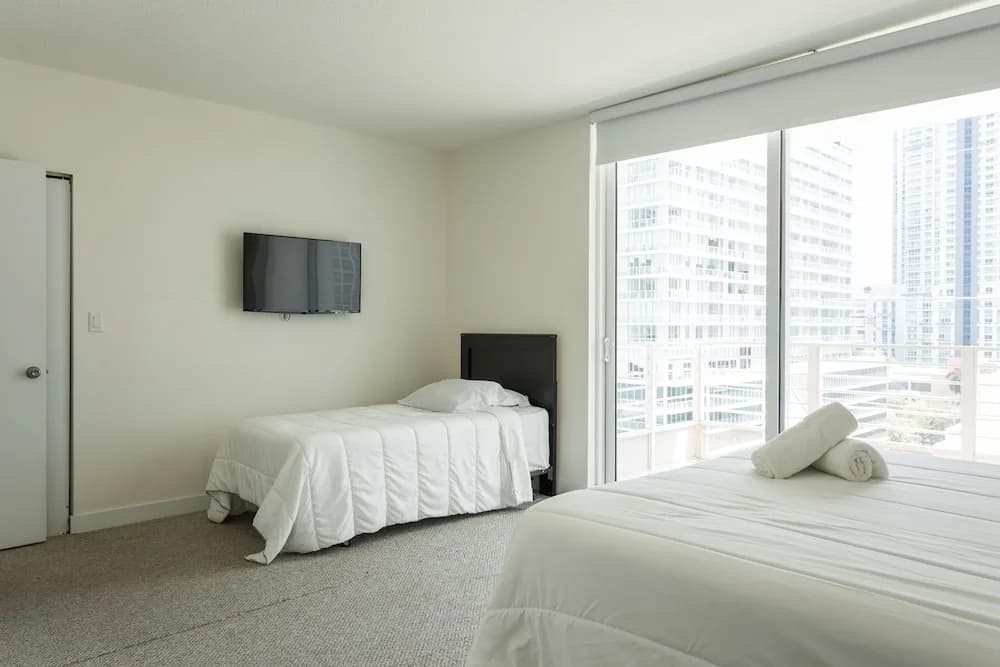1st Brickell Boutique Residences by Nomad Guru - photo 1