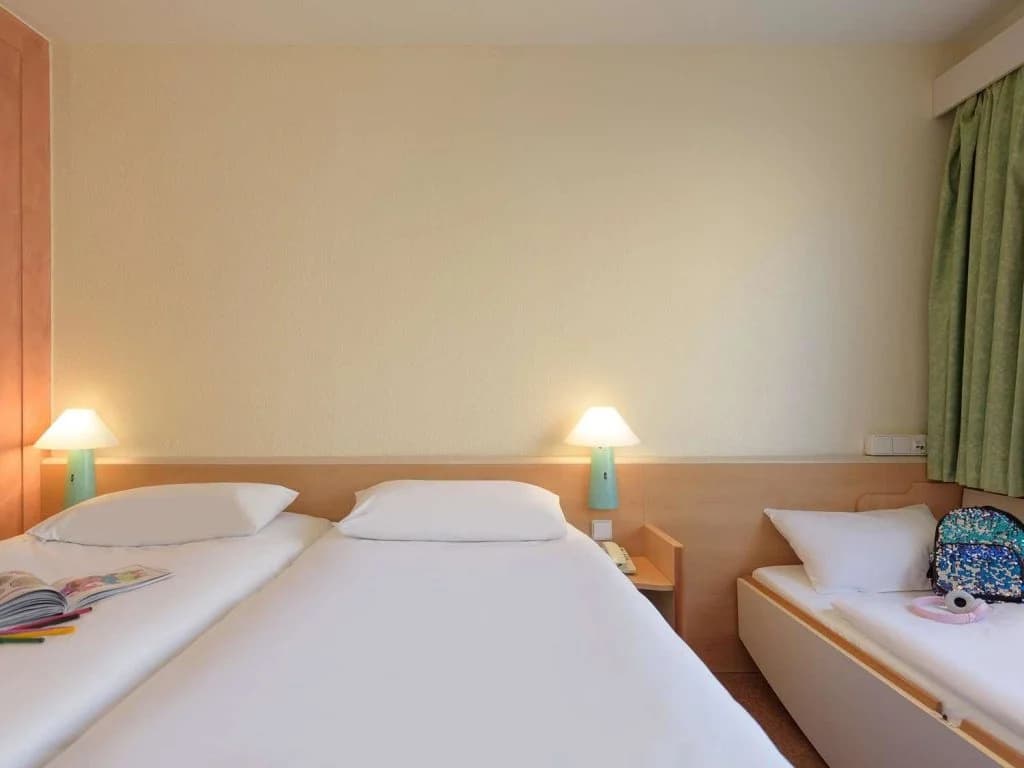 B&B Hotel Berlin City-West - photo 40
