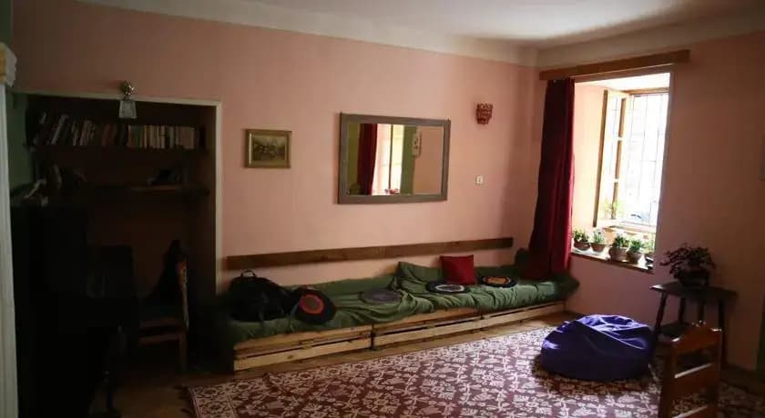 Pomegranate Hostel - photo 3
